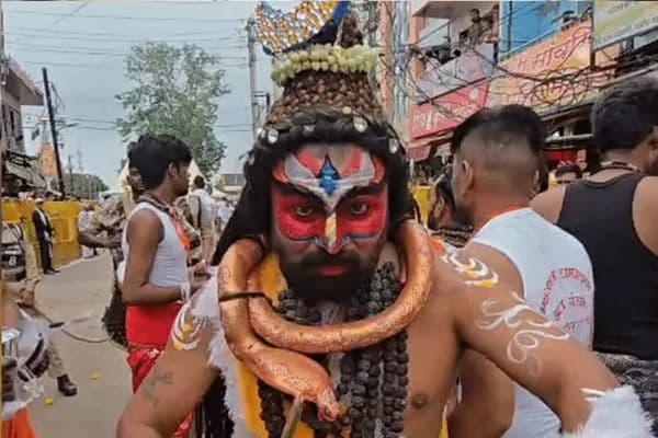 Mahakal Sawari 2026: उज्जैन में बाबा महाकाल की पहली सवारी आज, ‘चंद्रमौलेश्वर’ रूप में देंगे दर्शन, मार्ग पर भक्तों की भीड़